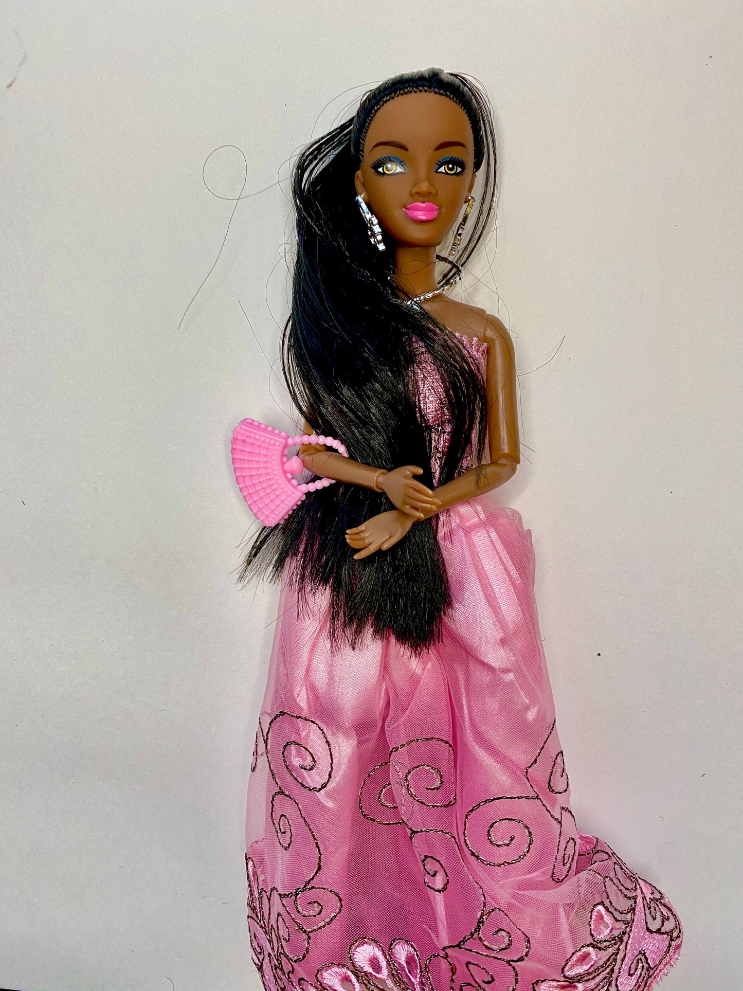 Royal Beauty Doll Samia
