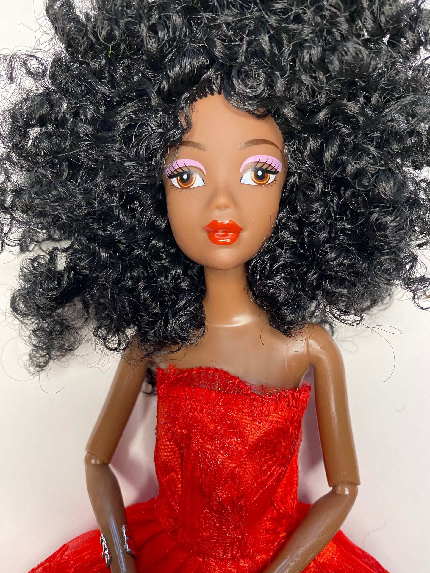 Royal Beauty Nia