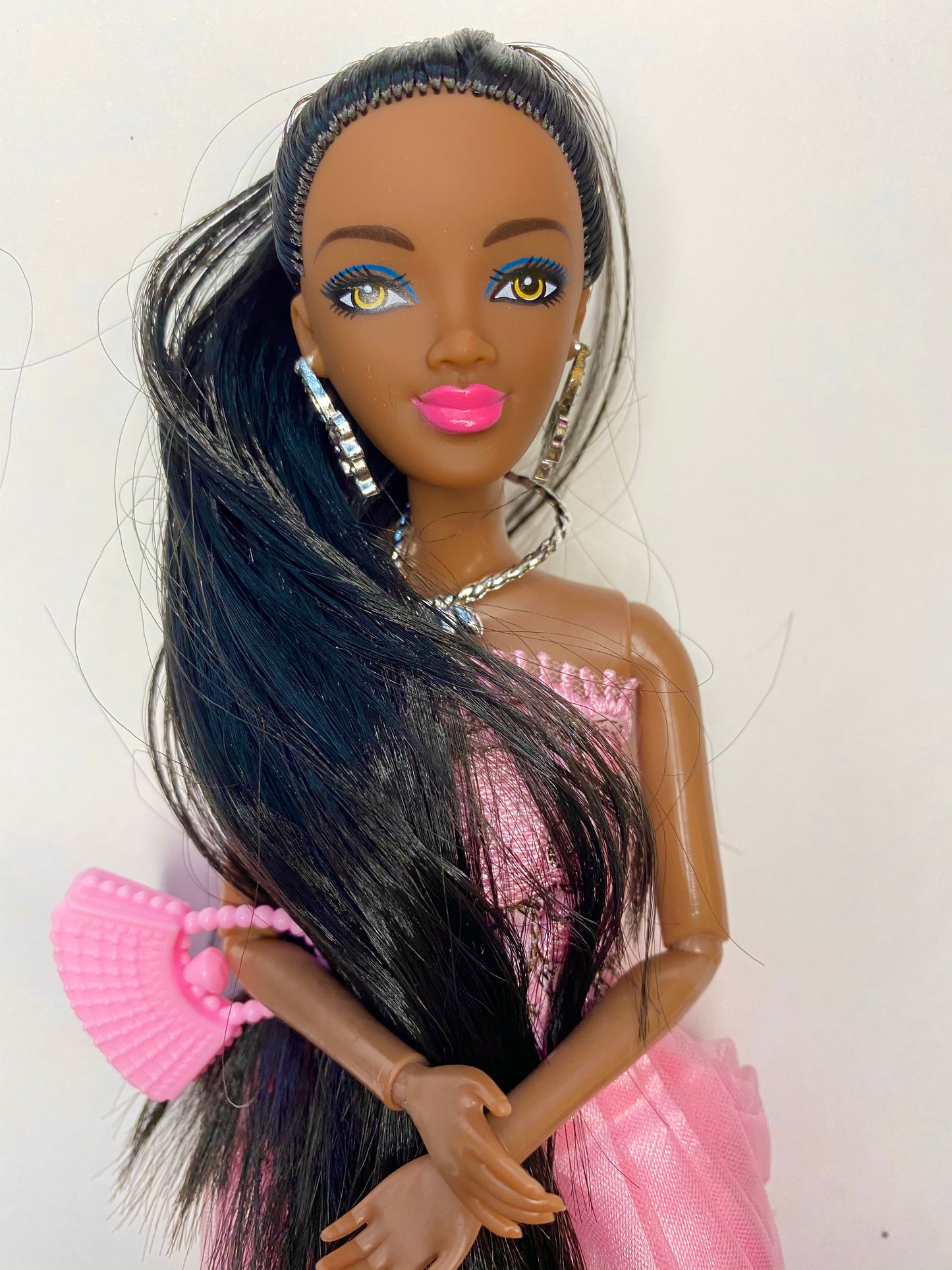 Royal Beauty Doll Samia